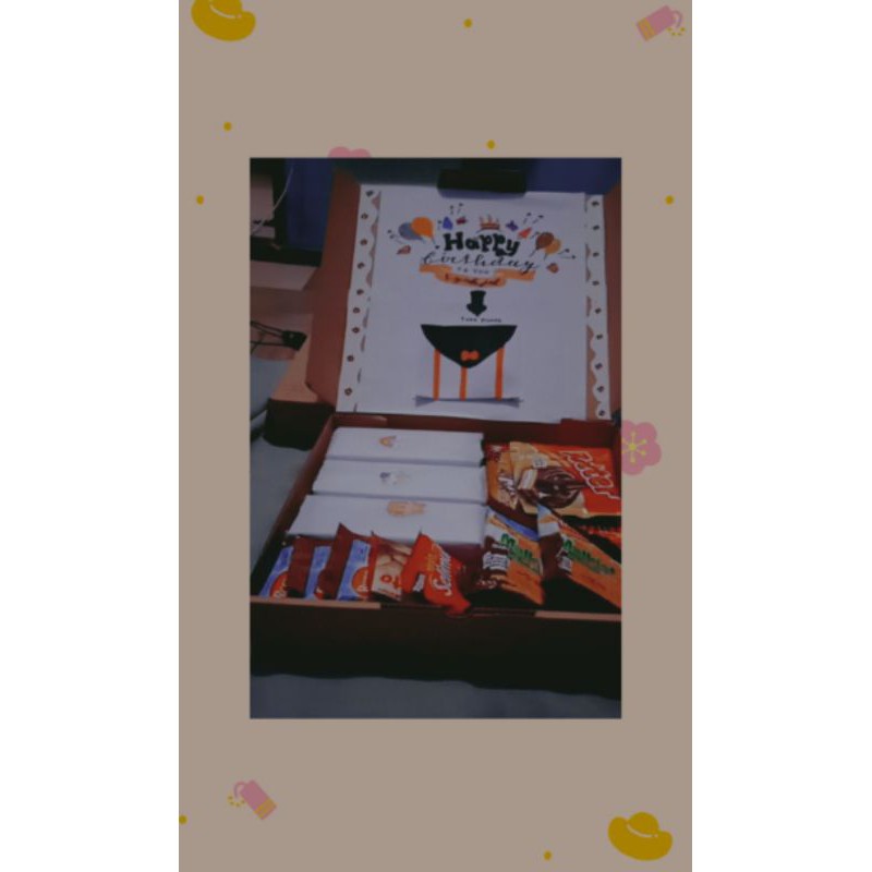 

hampers box /kado wisuda /souvenir