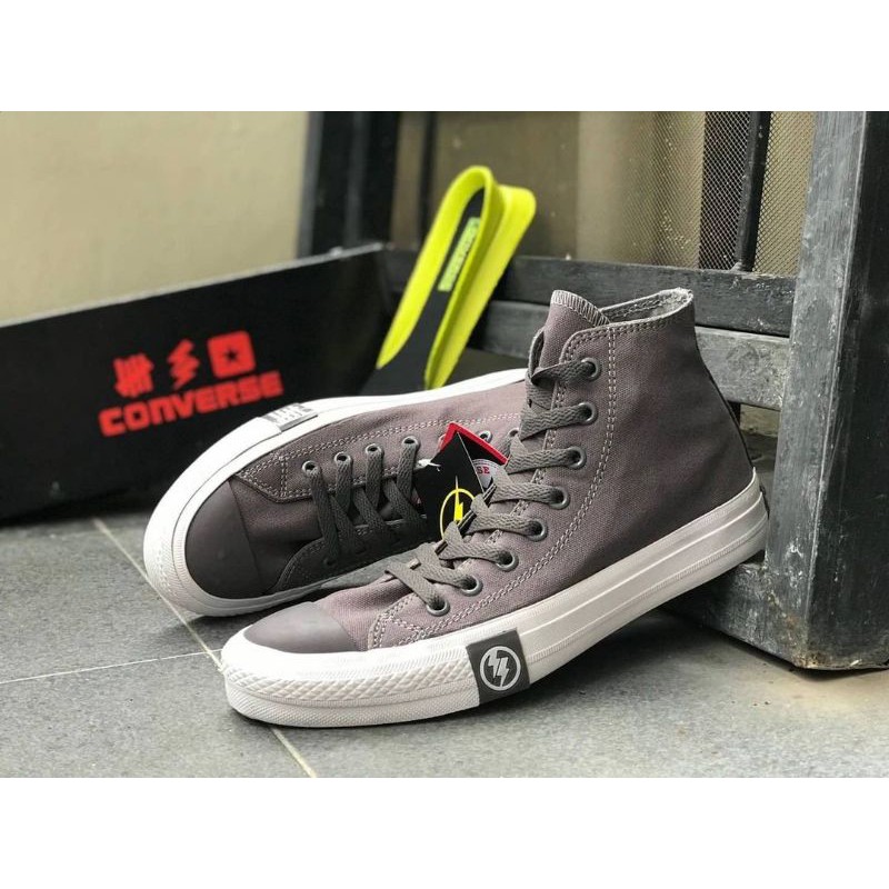 Converse Chuck Taylor New Release Undefeated High Tinggi Army