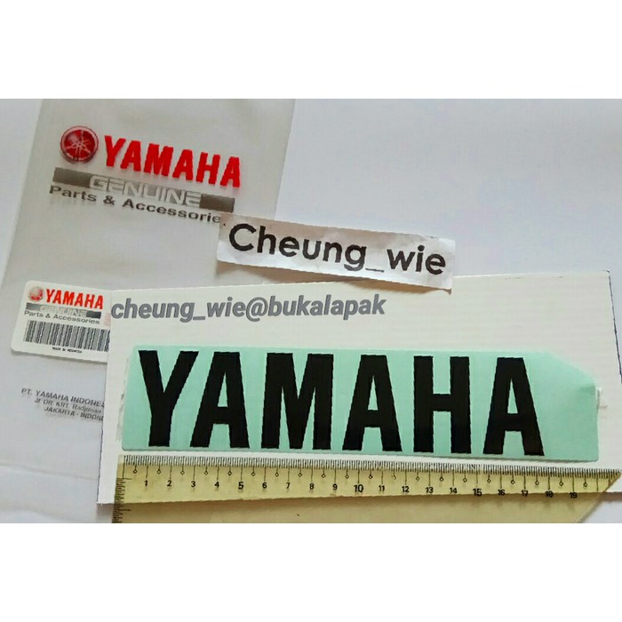 1WD-F8328-60 stiker legshield Fairing bawah Yamaha YZF-R15 V3 2017 18cm ori YGP 1bh
