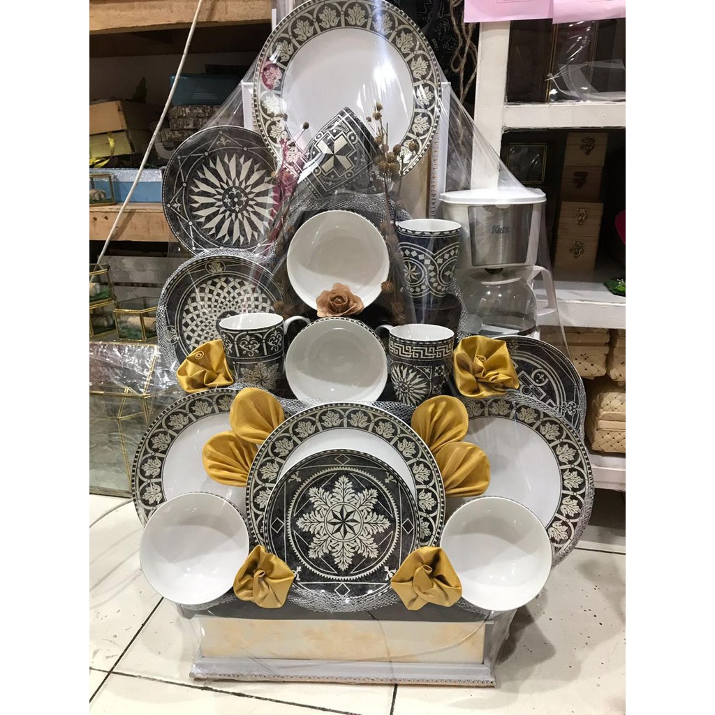 

Parcel Dinner Set Merk Sango
