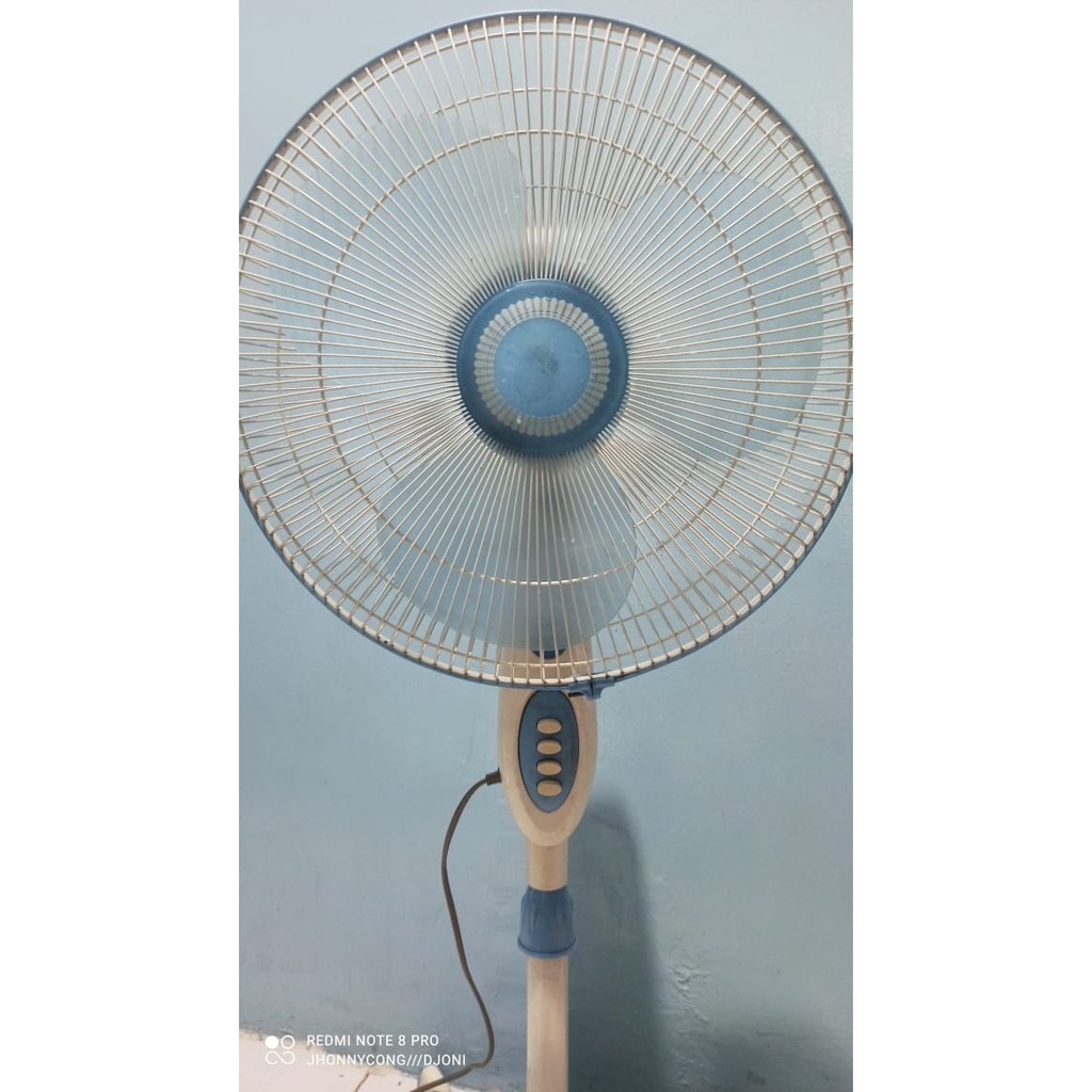 MIYAKO Kipas Angin Stand Fan 16 inch / Kipas Angin Berdiri 16&quot; KAS 1618 B PL - Jaring Plastik - Garansi Resmi 1 Tahun