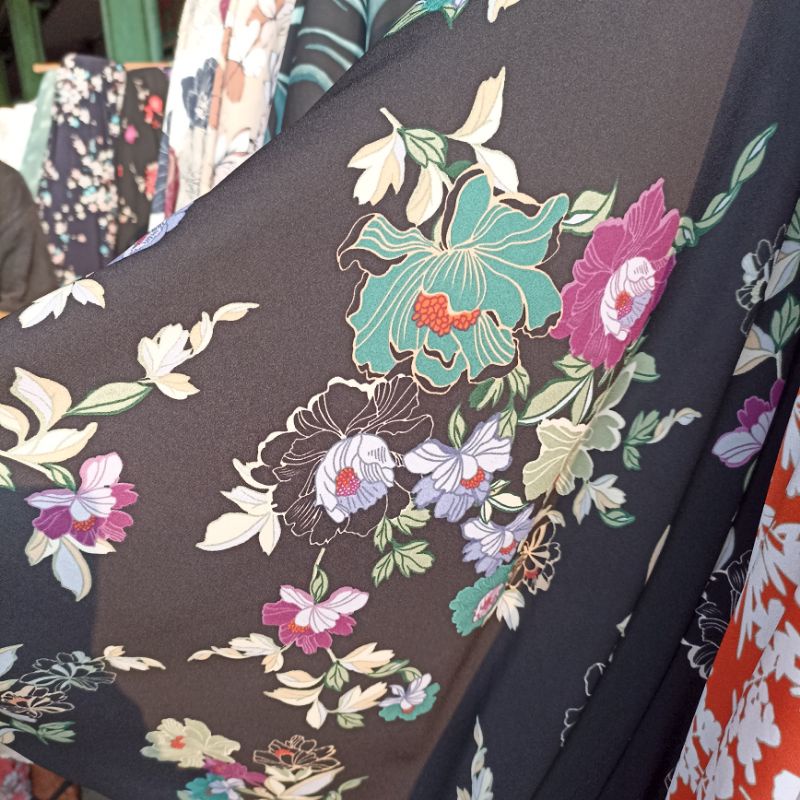 kain zara crep / kain bahan / kain zara / zara motif / kain motif zara