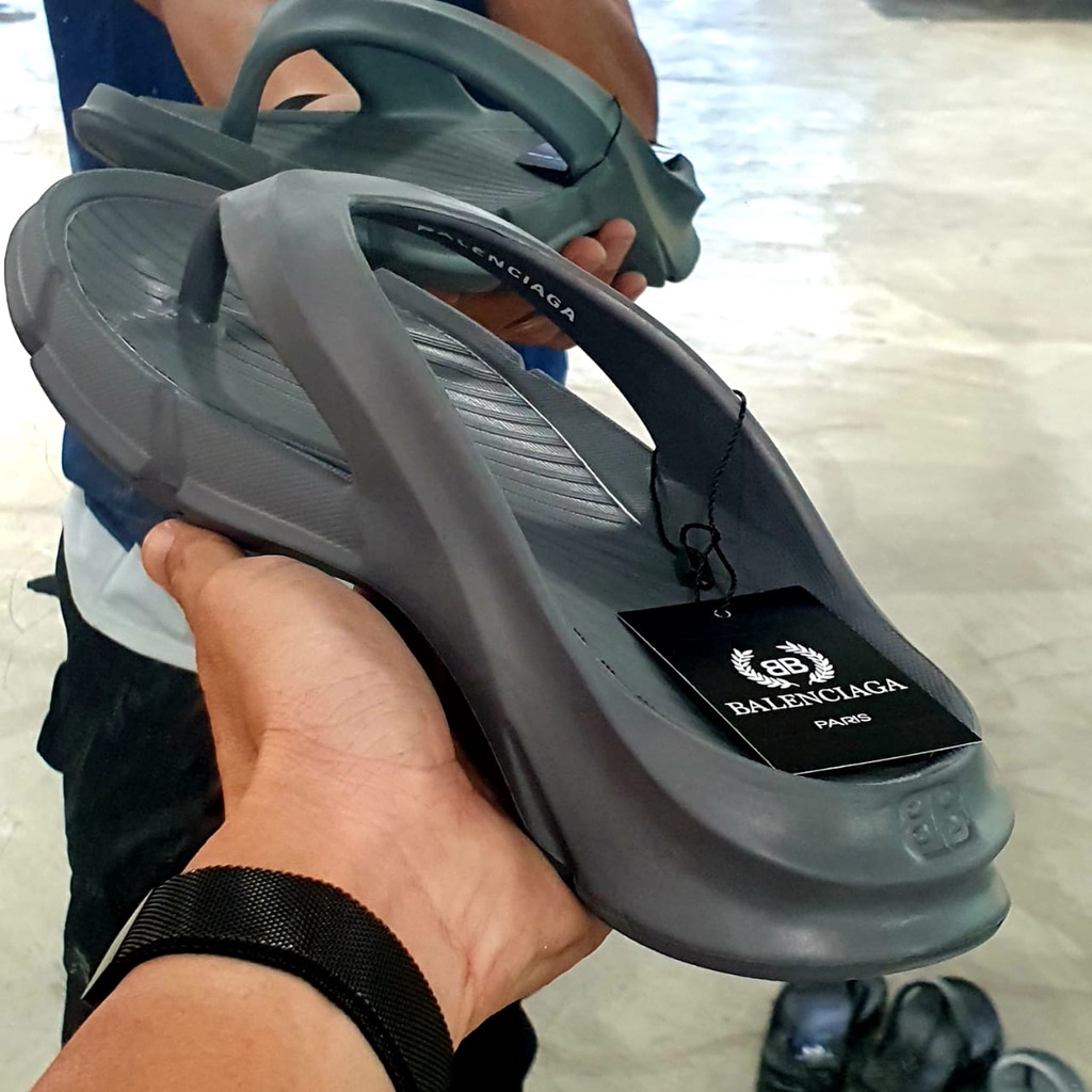 Sendal Jepit Balencia Pria Sandal Pria Jepit Terbaru Kekinian Sandal Jepit Pria Gunung Anti Slip Sendal Jepit Cross