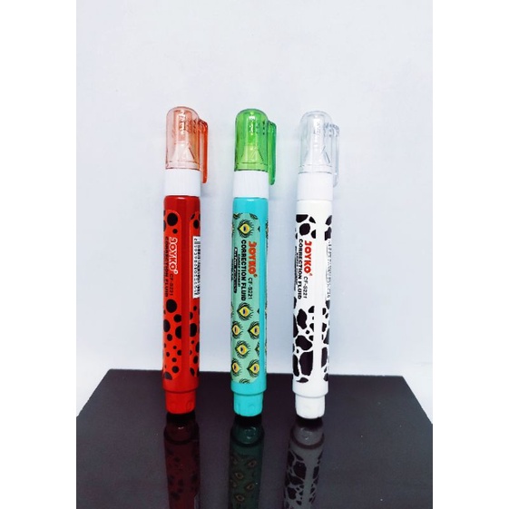 

Tipe-X cair joyko animal isi 3pcs