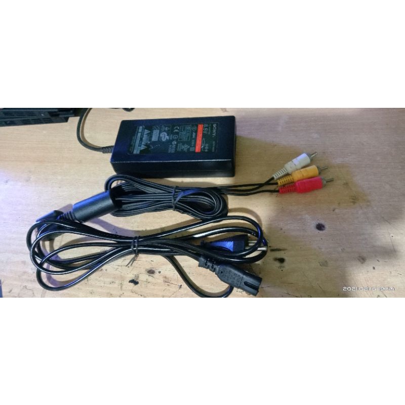 PS2 slim seri 7 sudah terpasang matrix 5.0