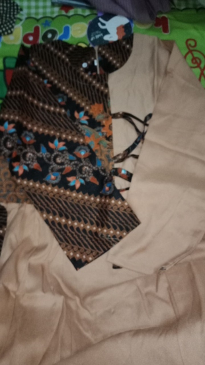 Atasan Batik Dolby Dolbi Dobby Doby Tenun Sutra Tulis Halus Katun Atbm Baron ,sarombit Atasan
