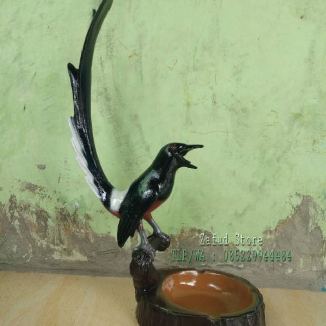 Asbak burung murai batu