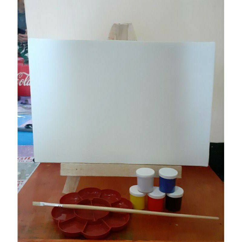 

Kanvas lukis/set perlengkapan melukis ukuran 20x30