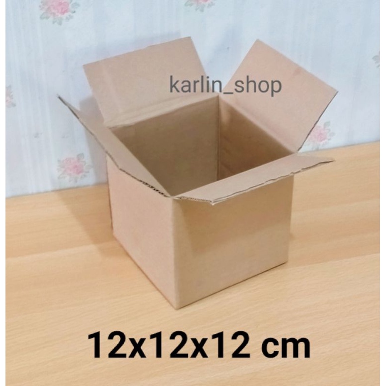 

kardus box 12x12x12 cm