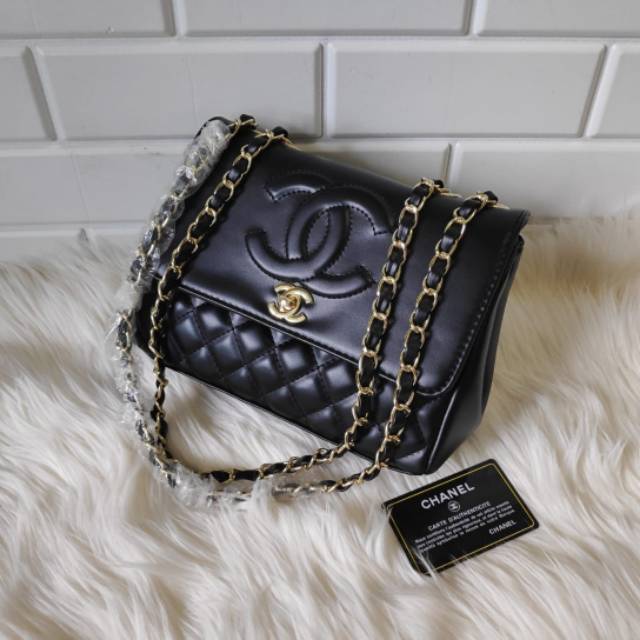 

READY!!!! CHANEL MAXI BUBBLE LOGO