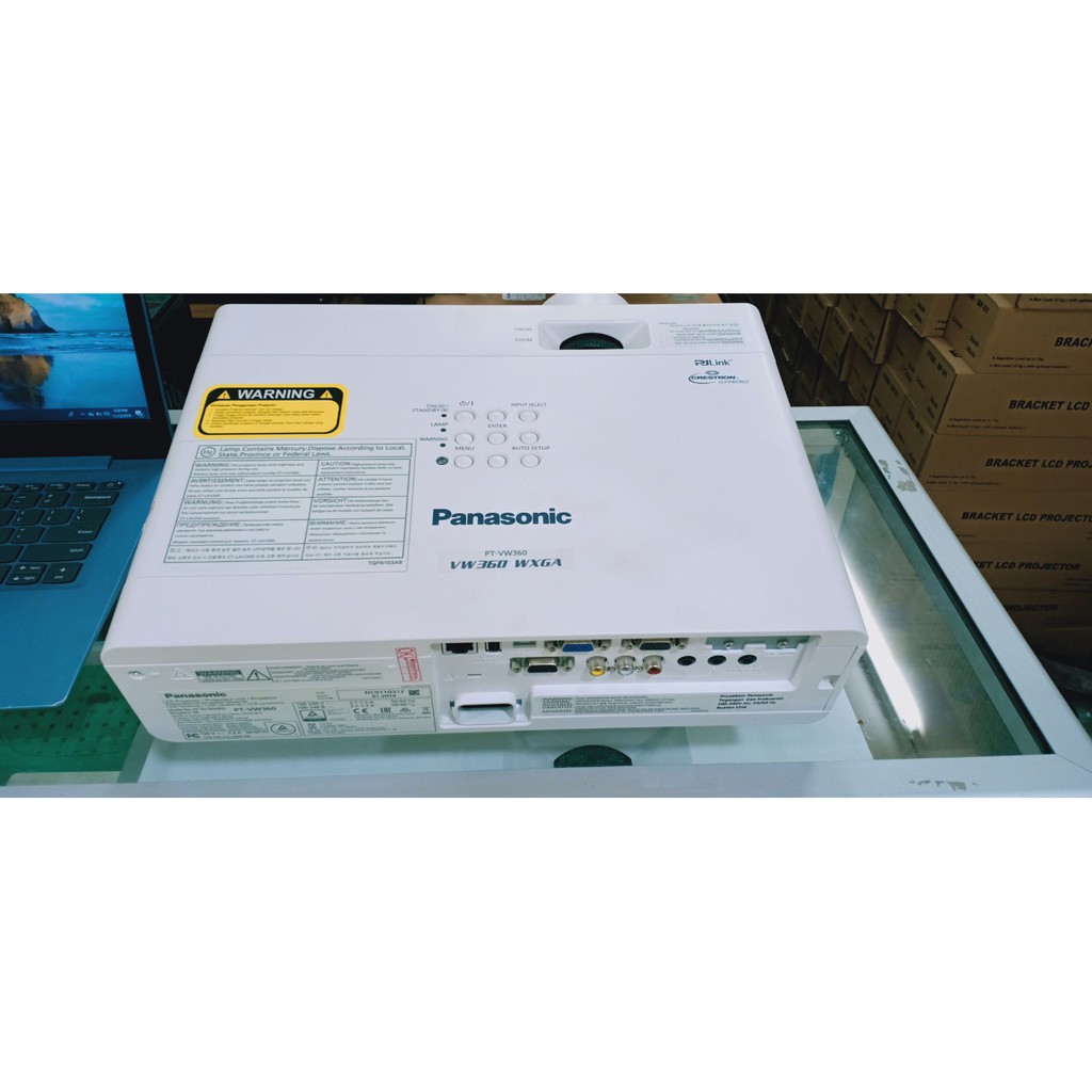 Proyektor Panasonic PT-VW360 garansi resmi