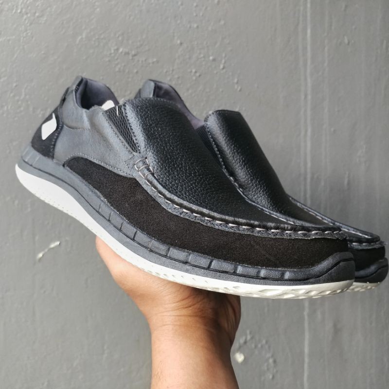 Kickers Sepatu Casual Kasual Pria Bahan Kulit Asli Elegan Murah Model Slip On Kode KS.3 hitam