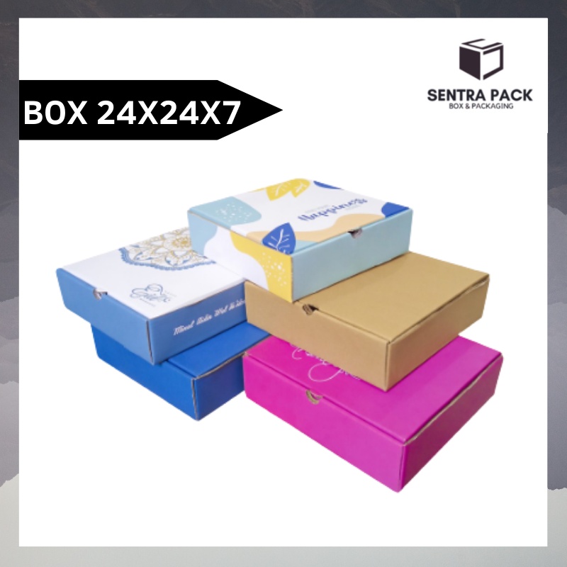 

Box 24x24x7 cm LD kardus/polos/Hampers/hoodie/mukena/ultah/ulangtahun
