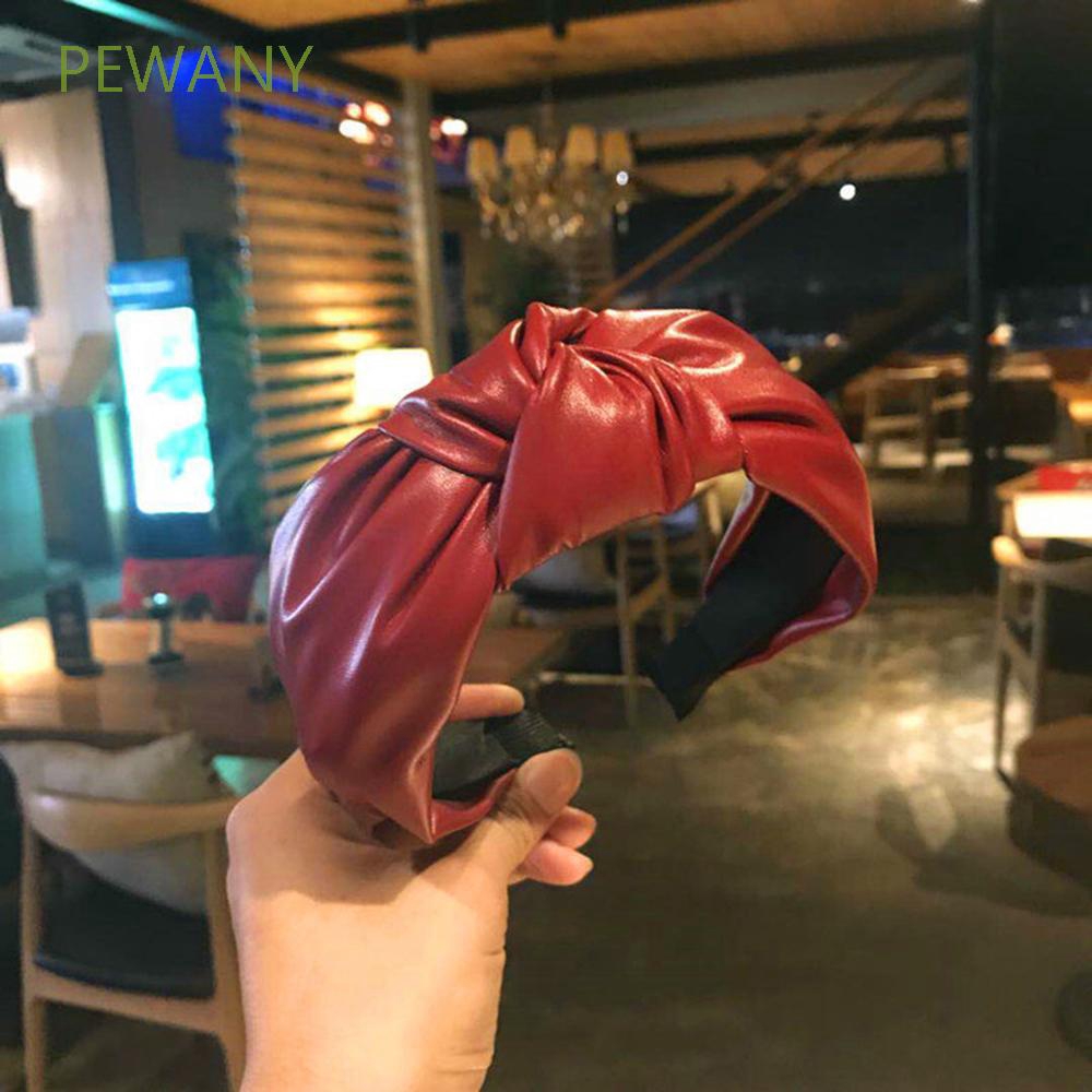 Ikat Rambut Bahan Kulit Pu Aksen Bulu Untuk Wanita Ikat Rambut Bahan Kulit Pu Aksen Bulu Untuk Wanita