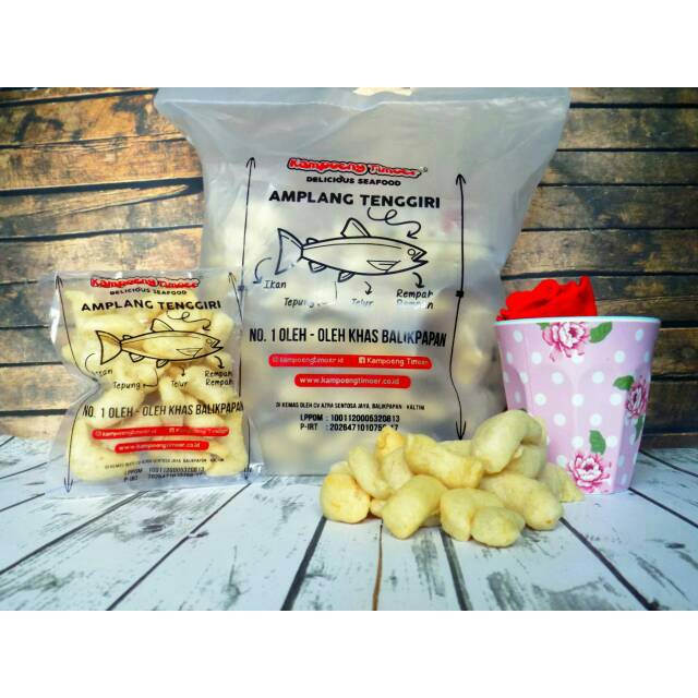 

Kampoeng Timoer - Paket Hemat Amplang Kuku Macan Rasa Ikan Tenggiri Isi 10 Pcs
