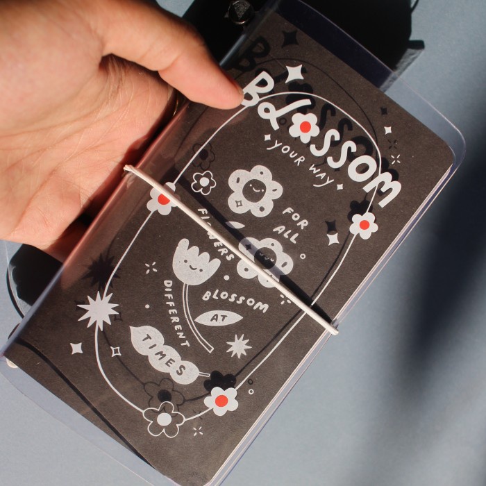 

[RESTOCK] Blossom Traveler's Journal PVC - Figure Notes x Trinket