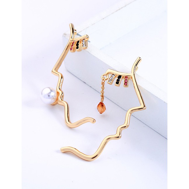 LRC Anting Tusuk Fashion B-2 Geometric Irregular Earrings F50785