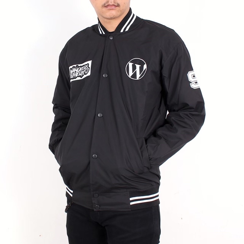 JACKET VARSITY PARASUT TASLAN