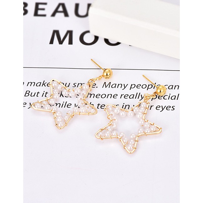 LRC Anting Tusuk Fashion Gold Alloy Five-pointed Star Pearl Stud Earrings F50971