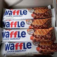 

RB22 SNACK TANGO WAFFLE CHOCO HAZELNUT BOX MAKANAN RINGAN KUE WAFER COKLAT COKELAT MURAH
