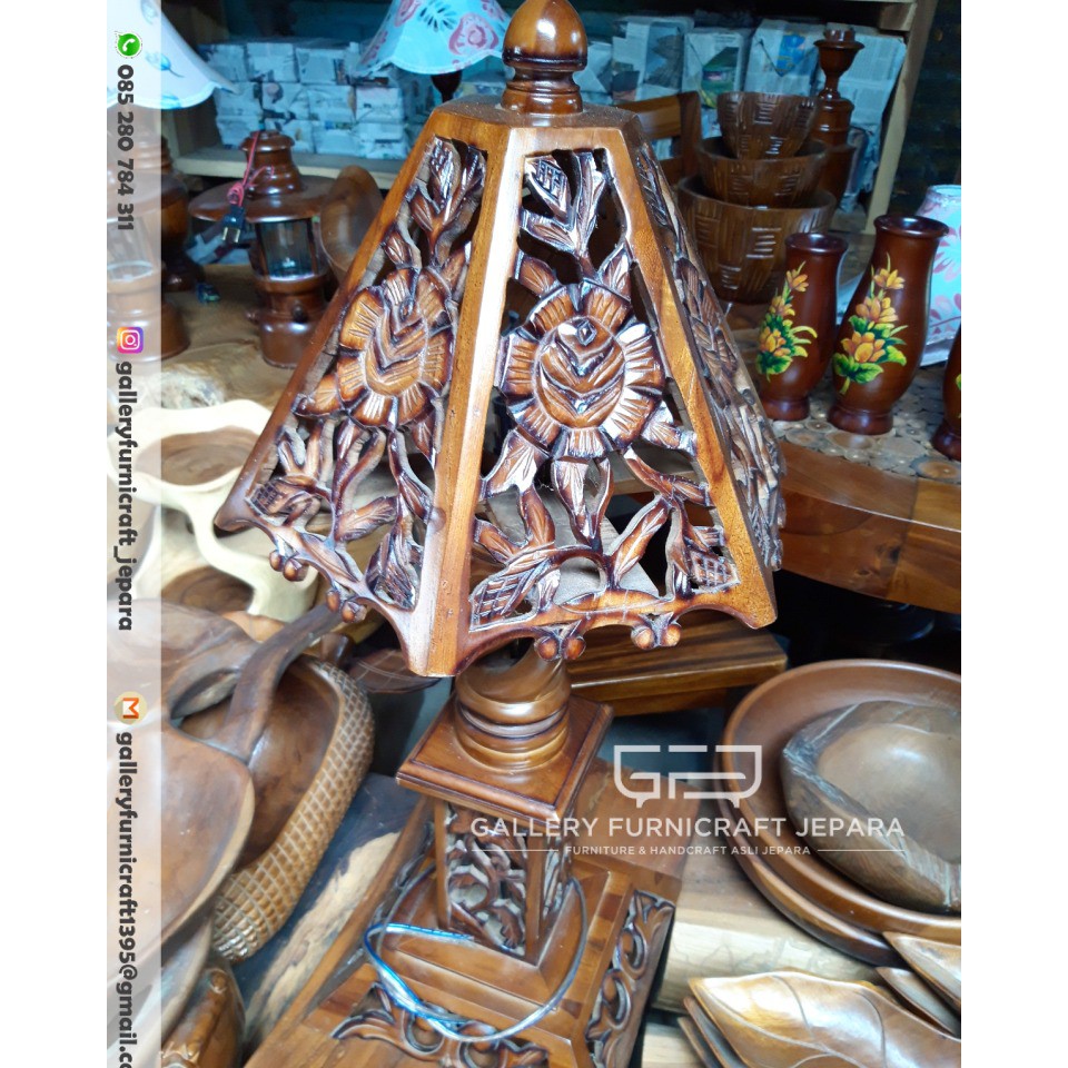 Lampu Tidur Ukir Kayu Jati