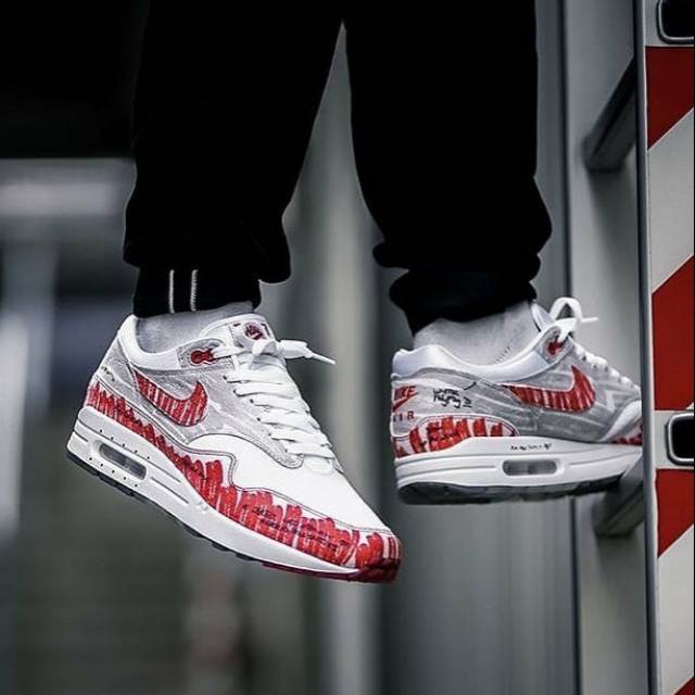 

NIKE AIRMAX 1 "SKETCH TO SHELF