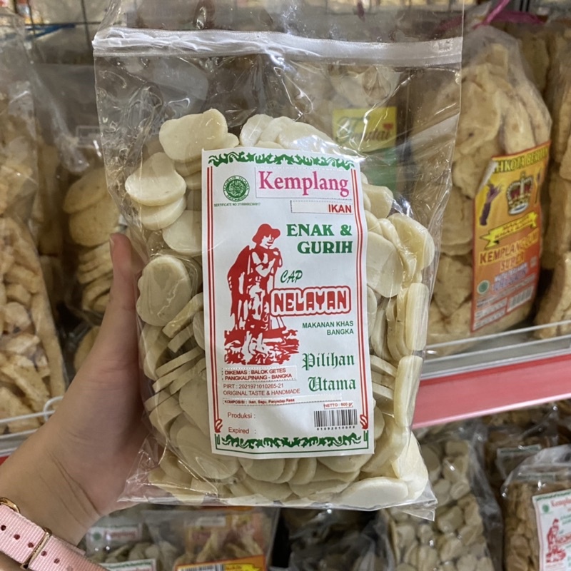 

Kemplang Mentah Bangka Ikan Tenggiri Cap Nelayan - Snack Bangka - Makanan Bangka - Snack.Bangka - Snack Bangka - Oleh Oleh Khas Bangka - Asli Bangka - Kerupuk Bangka - Kemplang Goreng - Kemplang Bangka - Kemplang Oven - Kerupuk Bangka