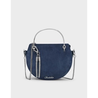 Tas charles and keith round boxy suede sling bag Tas Tas charles and keith round boxy suede sling bag Tas