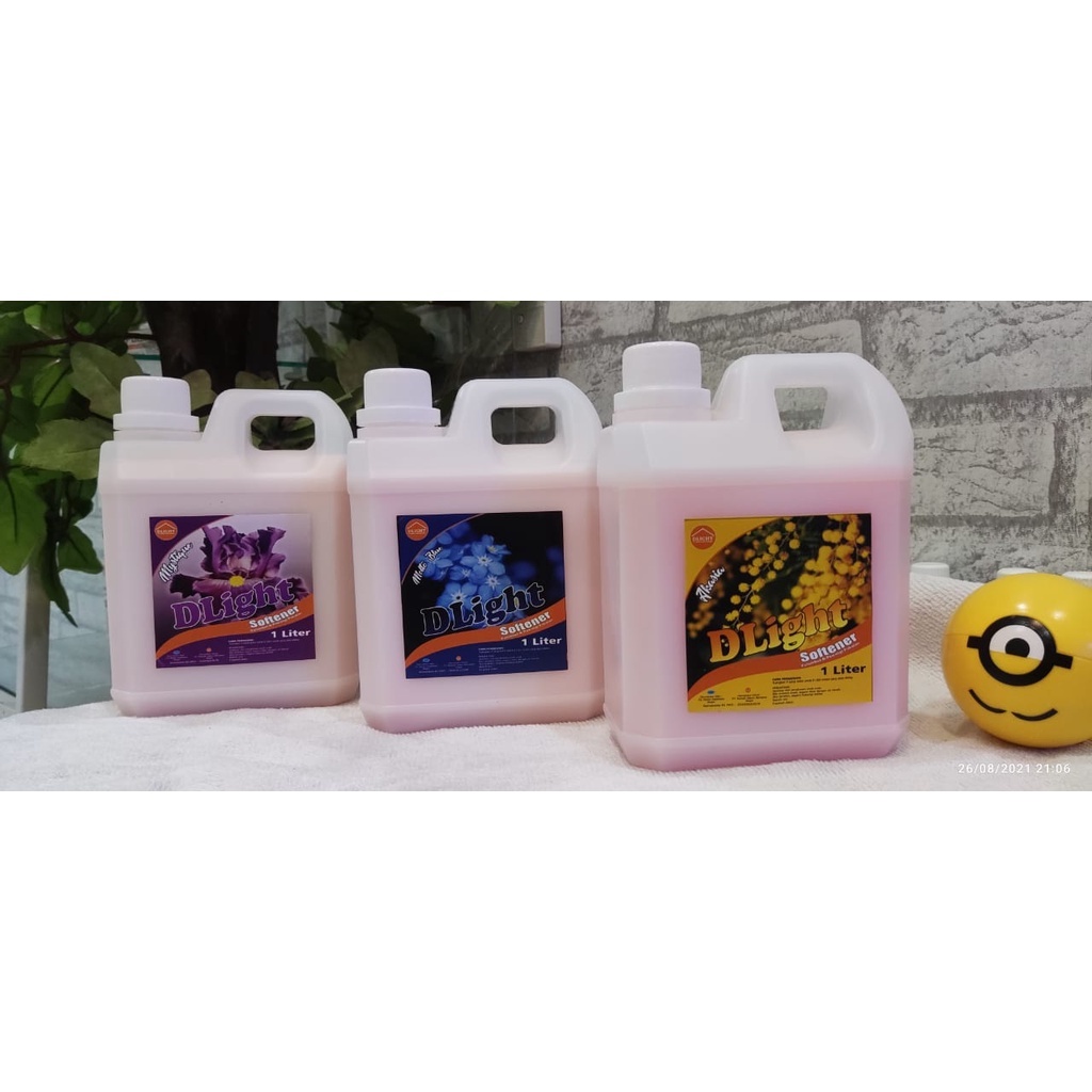 DLIGHT Softener / Pelembut Pakaian 1 LITER / Softener Laundry / Softener Wangi tahan lama