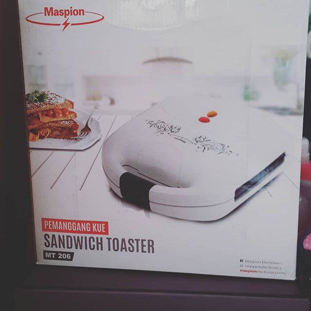 Maspion sandwich toaster