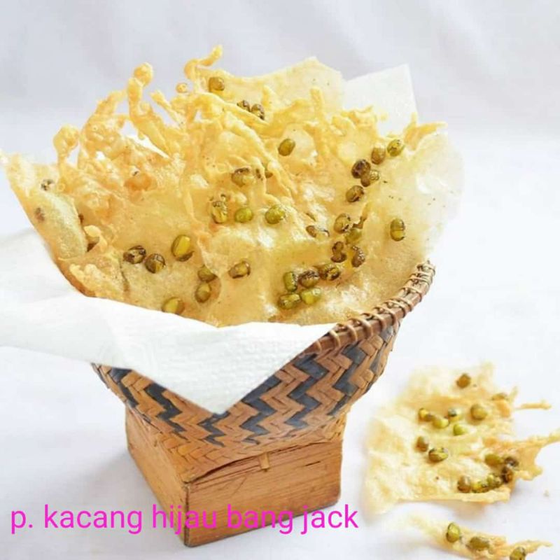 

peyek kacang hijau