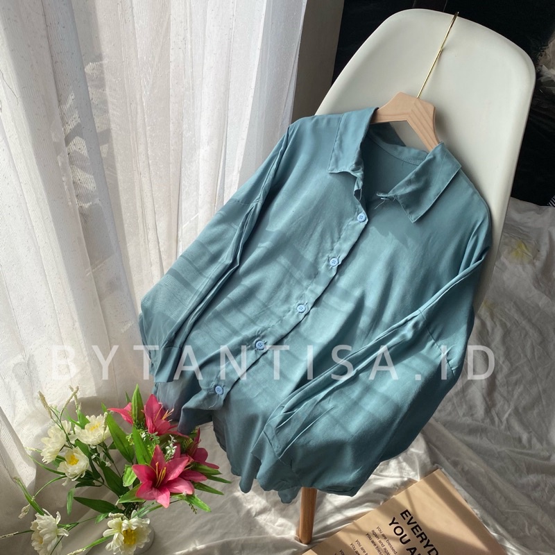 KEMEJA BASIC KONINA BAHAN RAYON | KEMEJA BLOUSE WANITA BAHAN ADEM FULL KANCING-Wardah Konina