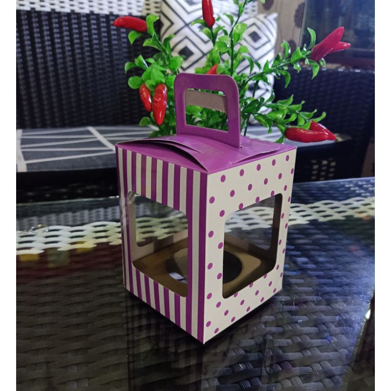

Box Cupcake Garis polka satuan