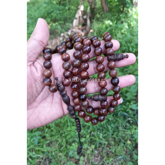 Tasbih gaharu asli tasbih gaharu wangi tasbih gaharu kalimantan tasbih kayu gaharu grade A tasbih 33