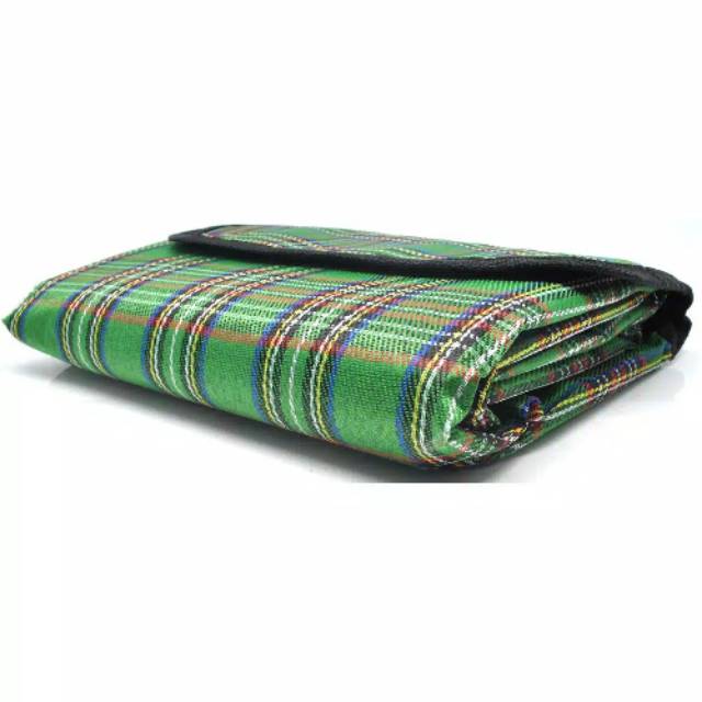 Tikar Karpet Piknik Lipat Waterproof - KOTAK