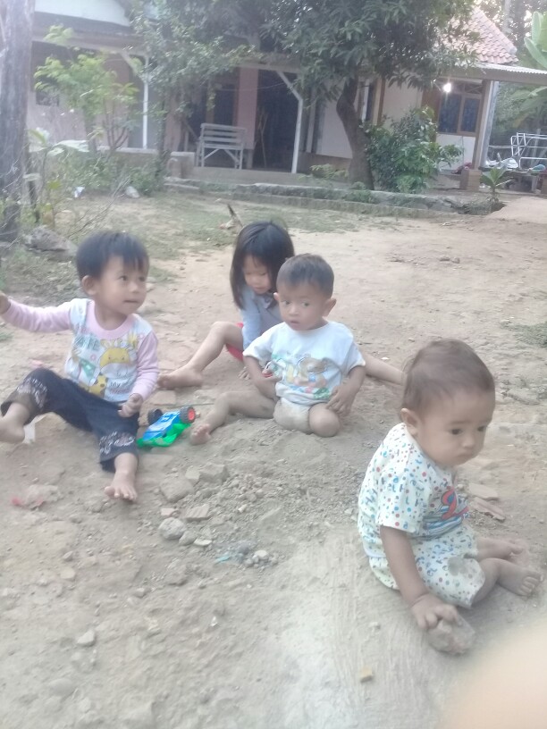 Hot Item (12) Gelas Plastik Kh Warna Warni