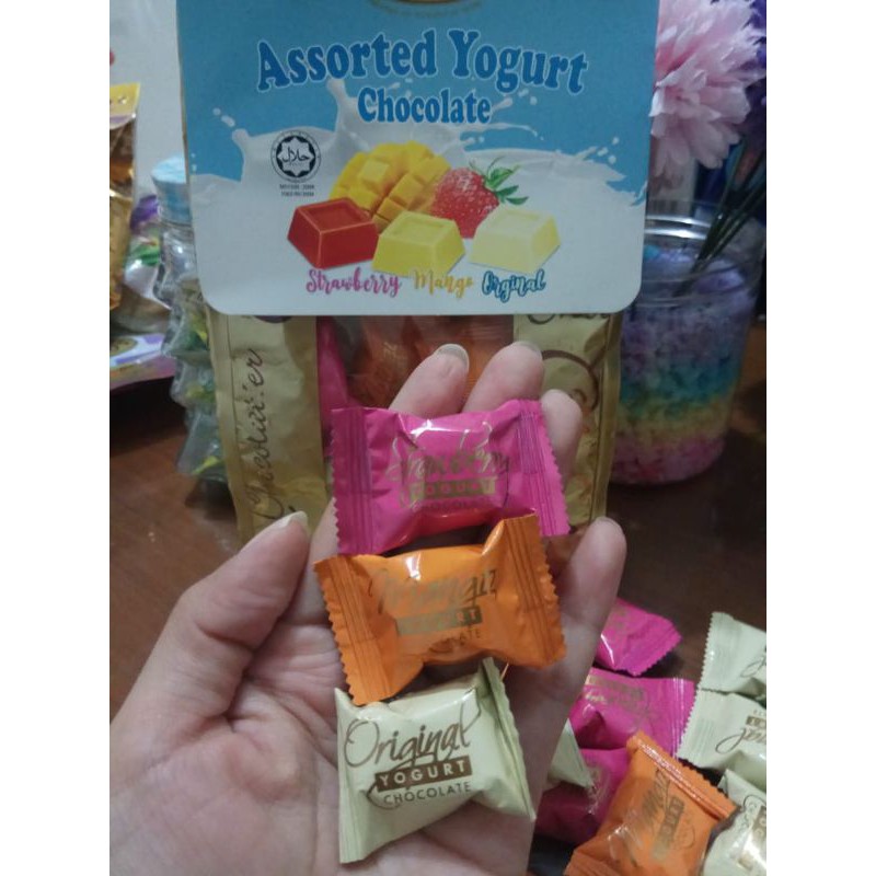 Alessio Assorted Yogurt Chocolate 4g/biji Halal Product Malaysia