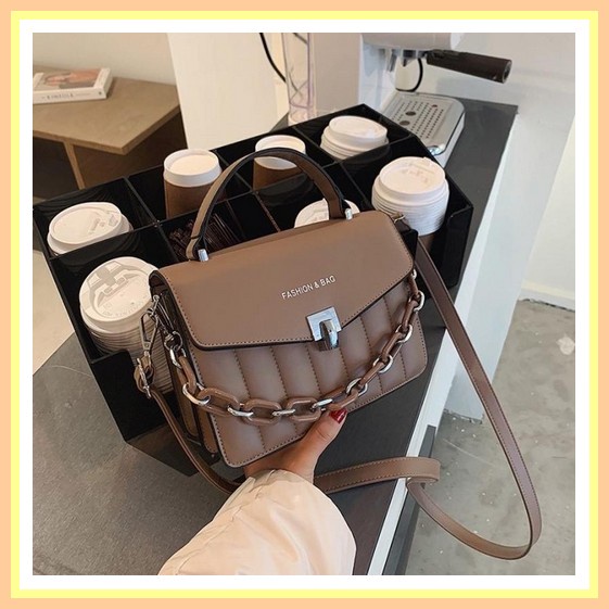 731751 Tas Selempang Jelly Kekinian Terbaru Fashion  Fashion Wanita  Tas Selempang Handb