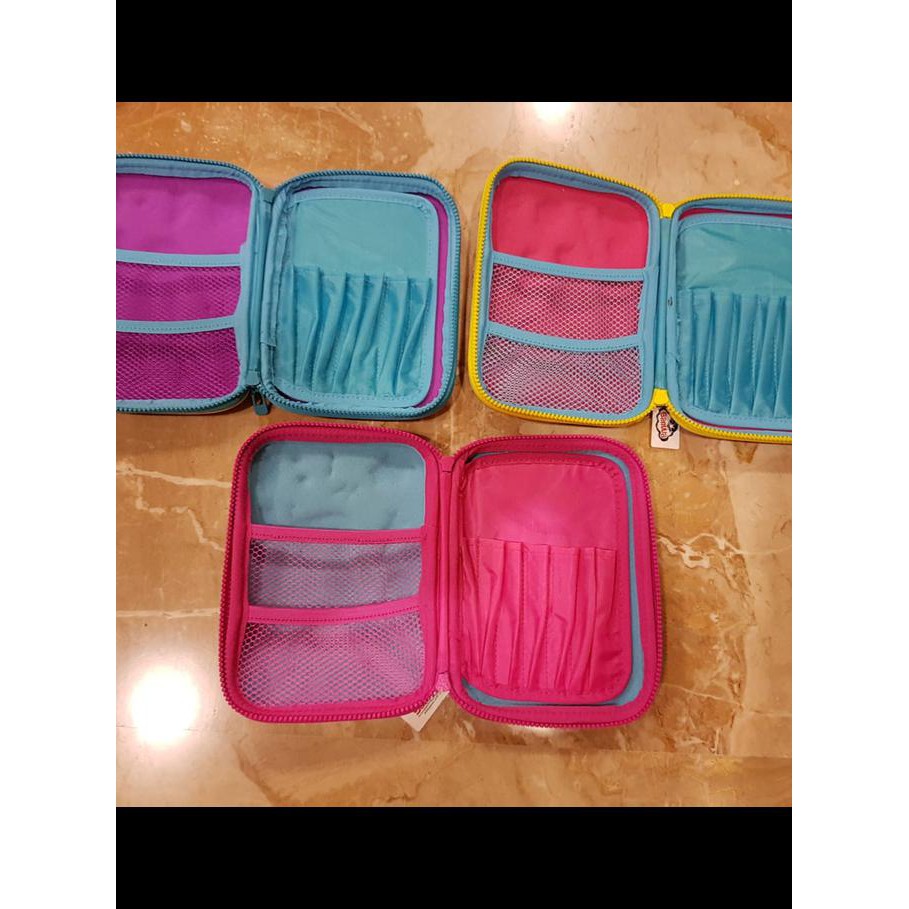 

spesial sale Kotak Pensil Anak Smiggle Look A Like Motif Timbul 3D Best Quality