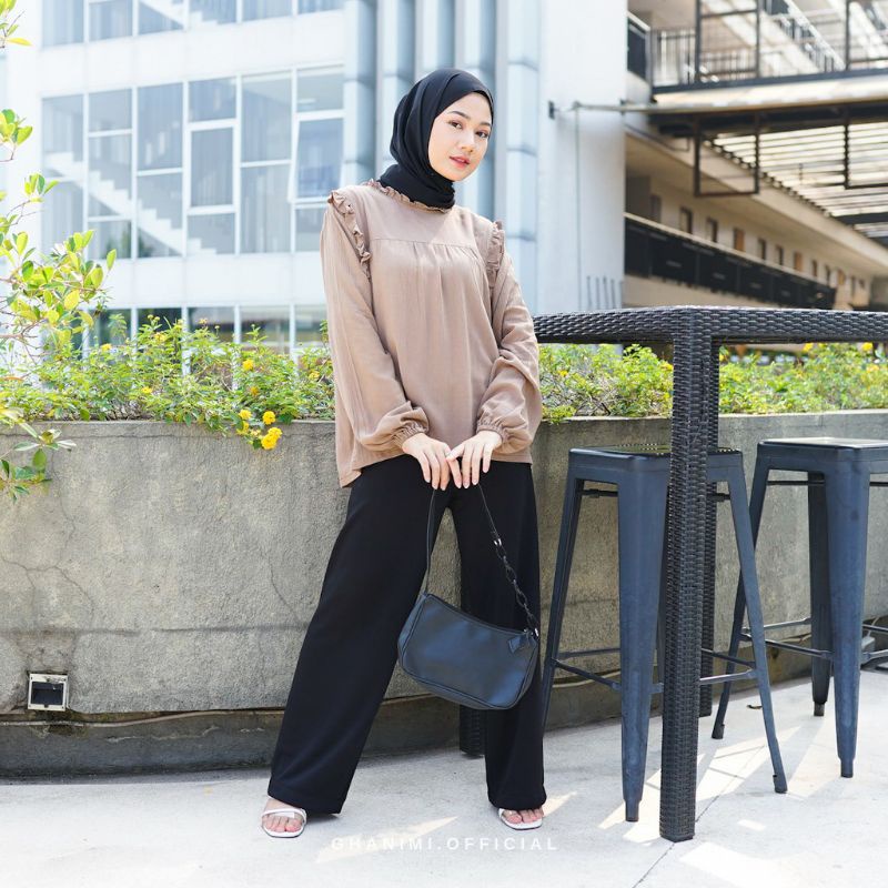 Kanya Blouse Crinkle Lady Shena Atasan Wanita Korean Style Daisy Blouse Moreo