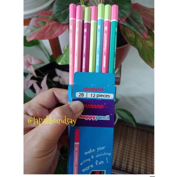 

pensil tulis 2B merk happy pencil standardpen (eceran)