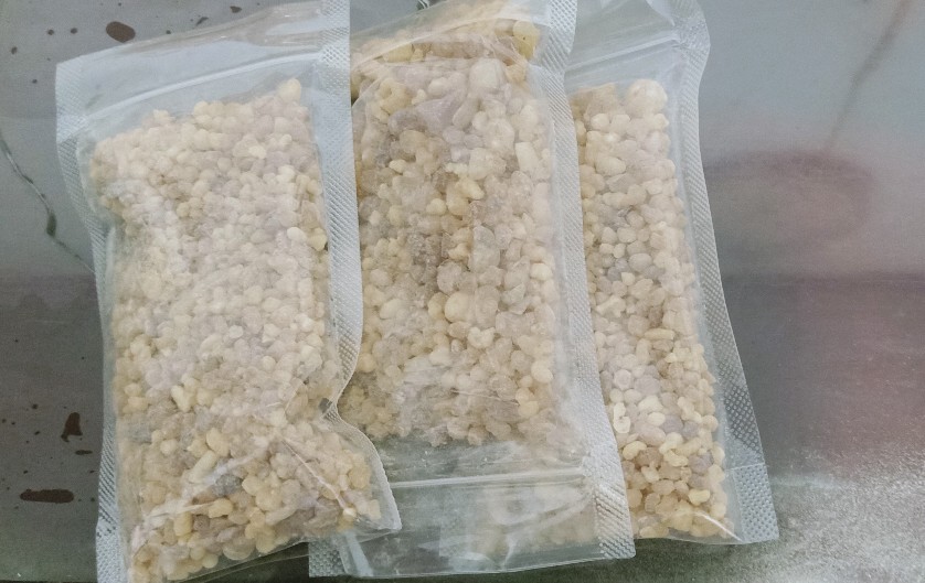 Luban Dakar Mustaki Dupa Bukhur Kemenyan Arab - 100 Gram