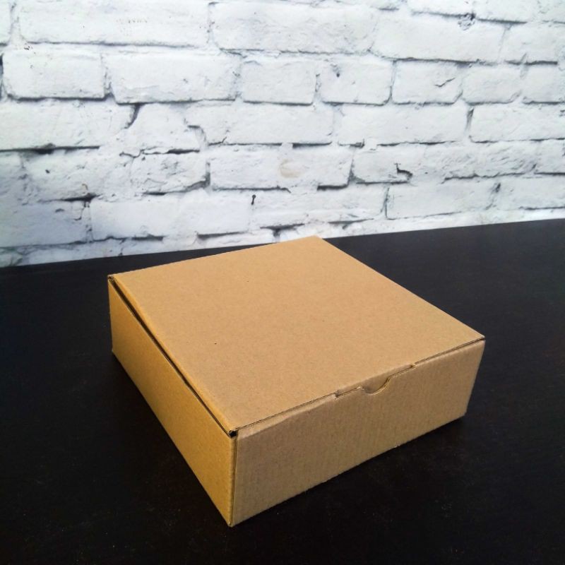 

Kardus Box 15x15x5 Die Cut Kotak Hampers / Aksesoris model box pizza