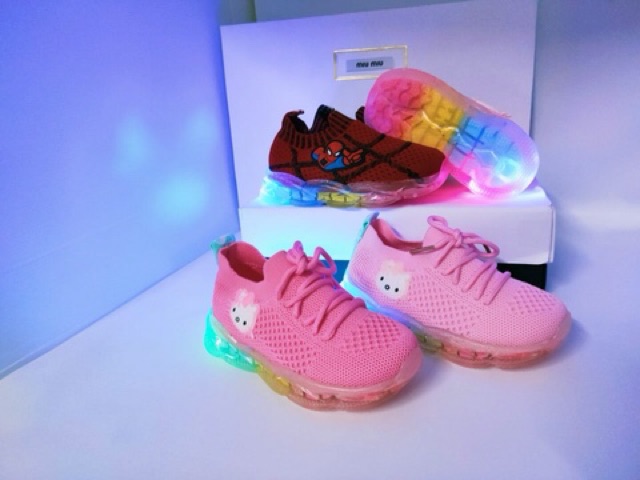 Baru Sepatu anak lampu cute led laki laki perempuan