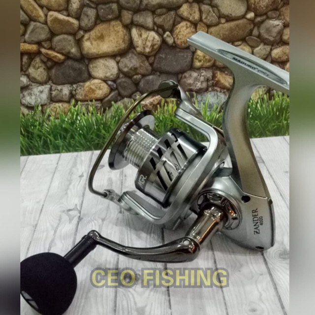 Reel Maguro Zander 4000