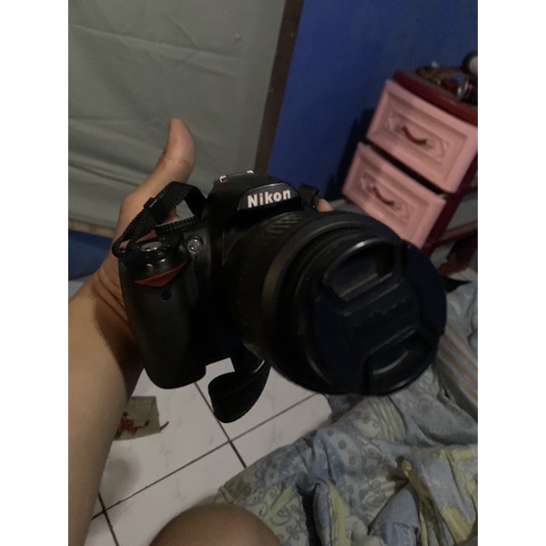 NIKON D3000