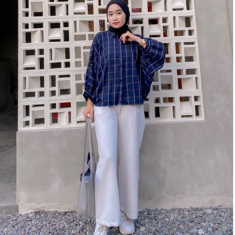 Viona/tamara/cheesy batwing kancing flanel tartan oversize