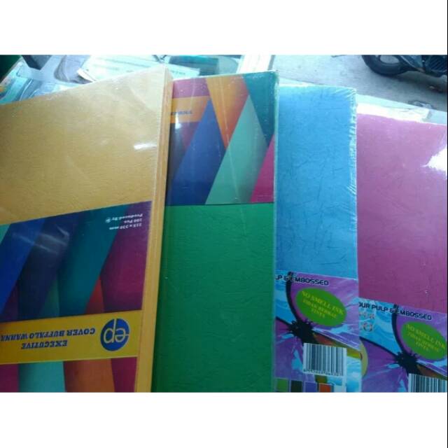 

KERTAS BUFALLO UNTUK JILID UKURAN FOLIO