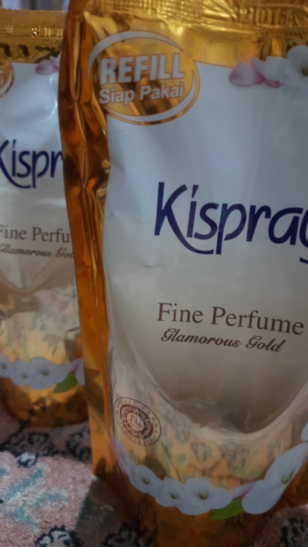 Promo Murah Kispray Pewangi Pelembut Pakaian All Variant 300 Ml