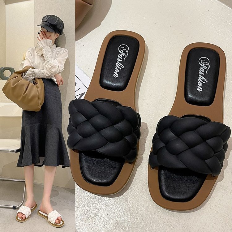 Sandal Flat Jelly Mirella Part 2 Import Karet 2131 / Sandal Slip-On CuteBear H08 Sendal Rumah/Kamar Mandi Slipper Strap Comfy Cewek